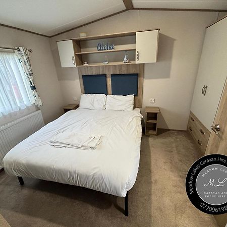 Palm Grove 182 - Pet Friendly, Wifi, Close To Beach And Clubhouse - Golden Palm Resort - Meadow Lakes Caravan & Lodge Hire Skegness Eksteriør billede